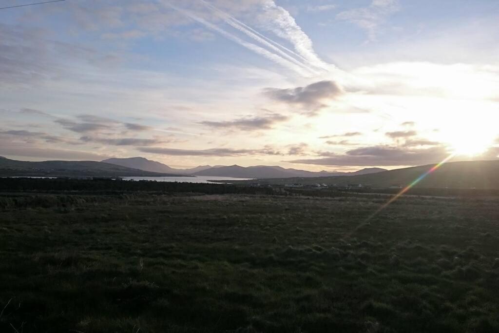 Skellig View Bluebell Rose & The Kerry Cliffs Apartment Портмаги Екстериор снимка