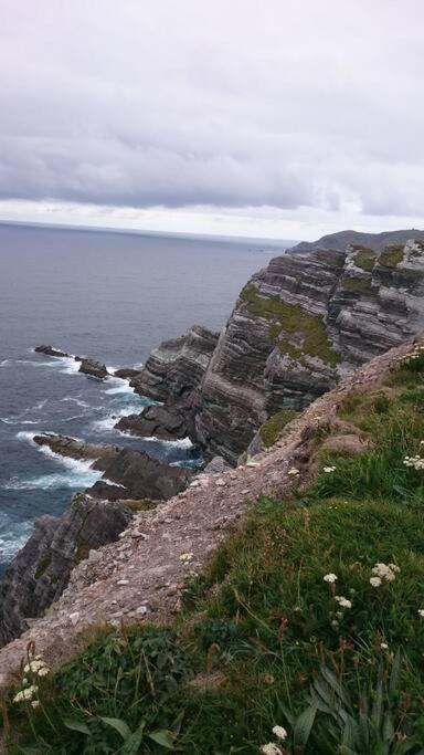 Skellig View Bluebell Rose & The Kerry Cliffs Apartment Портмаги Екстериор снимка