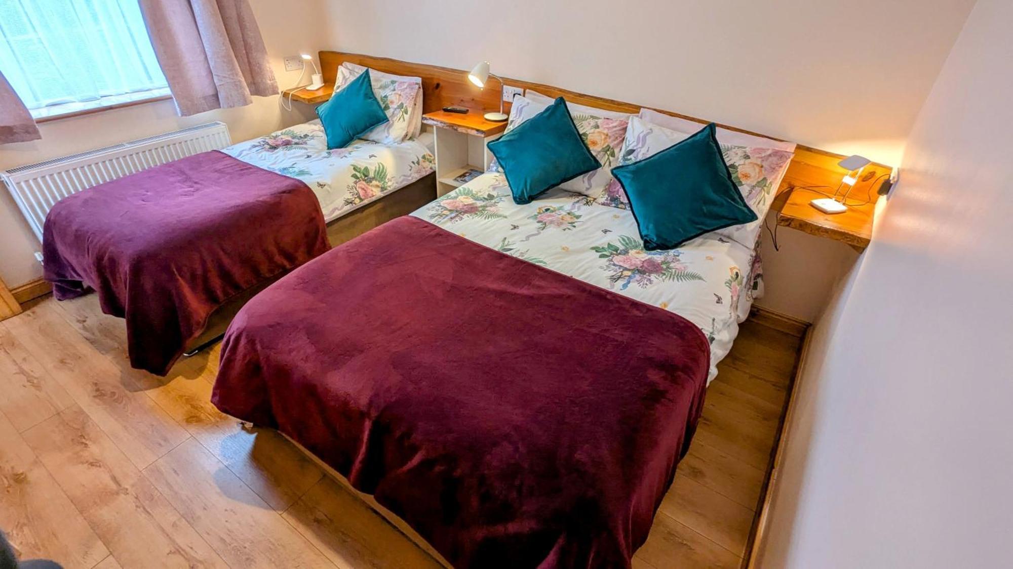 Skellig View Bluebell Rose & The Kerry Cliffs Apartment Портмаги Екстериор снимка